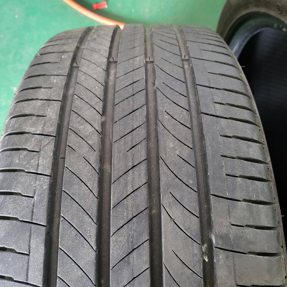 225 45 18 한국타이어 중고타이어 팝니다