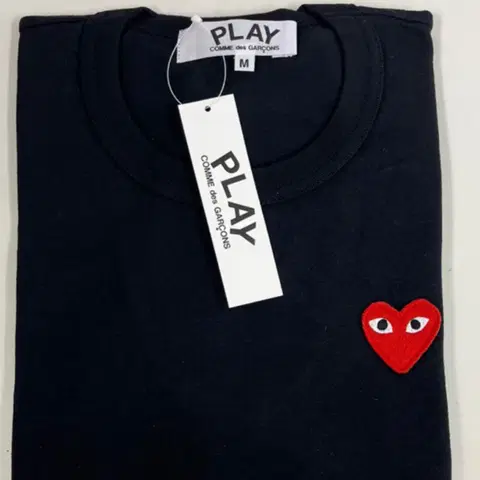 정품/무료배송) 미개봉 꼼데가르송 레드와펜 반팔티 / 블랙