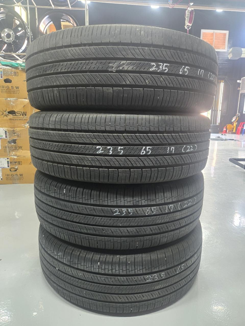 235 65 17 한국타이어 다니나프로 hp2 넥센타이어 로디안 gtx 