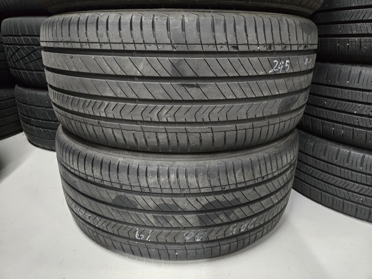 245 40 19 금호타이어 마제스티9 중고타이어 판매합니다.