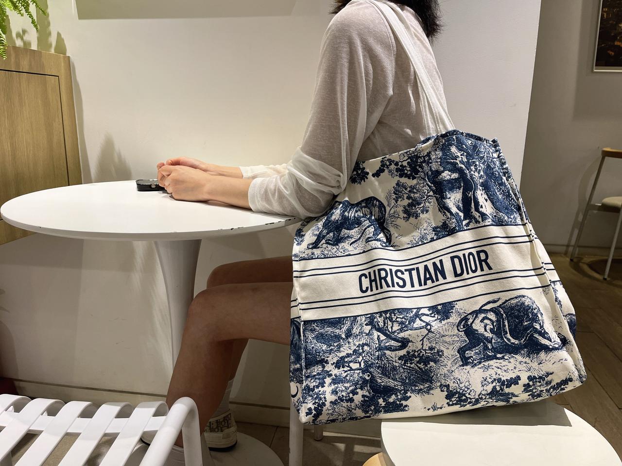 디올리비에라에코백 네이비 디올노벨티 무료배송