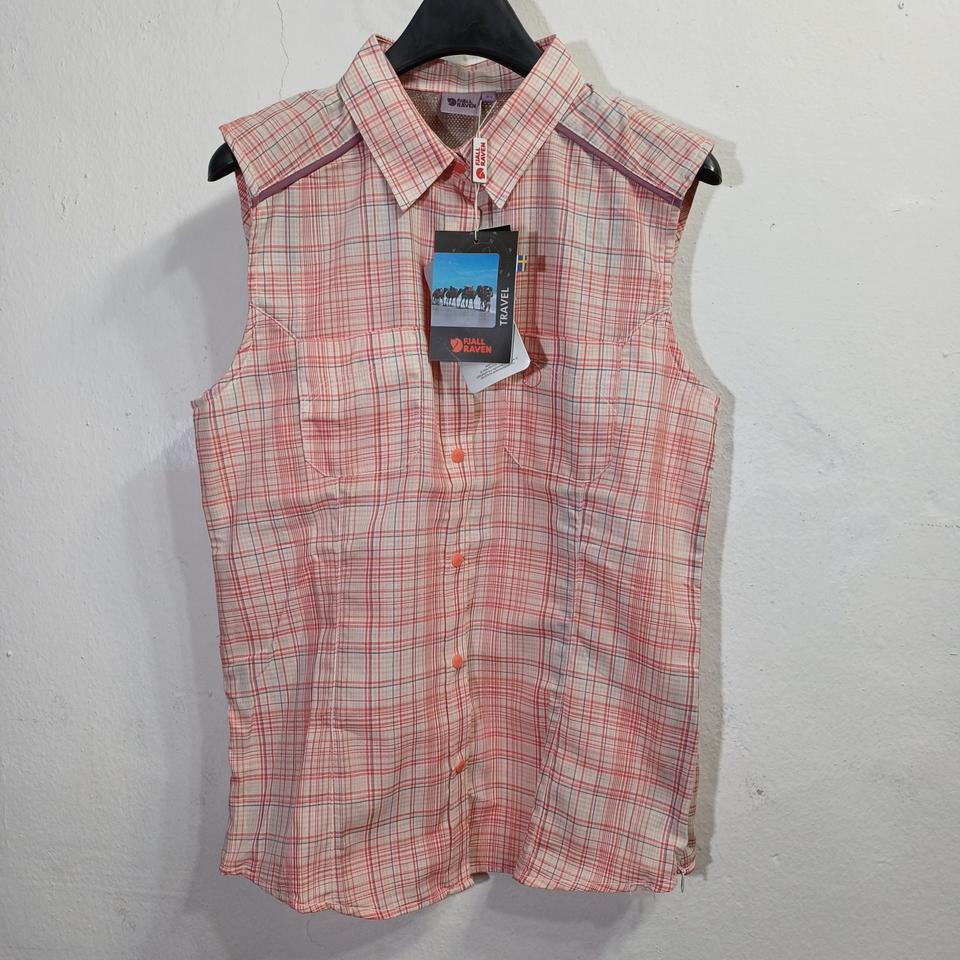 (새상품)피엘라벤 민소매 셔츠 90(S)