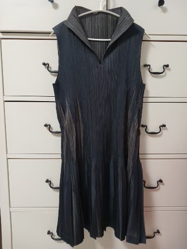 플리츠플리즈 슬리브리스 탑 원피스 (3)