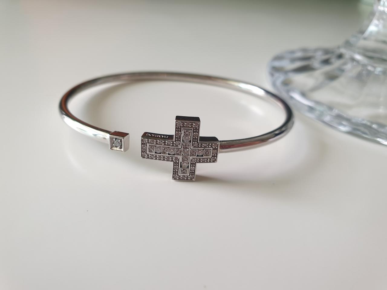 십자가 뱅글 화이트골드 다이아몬드