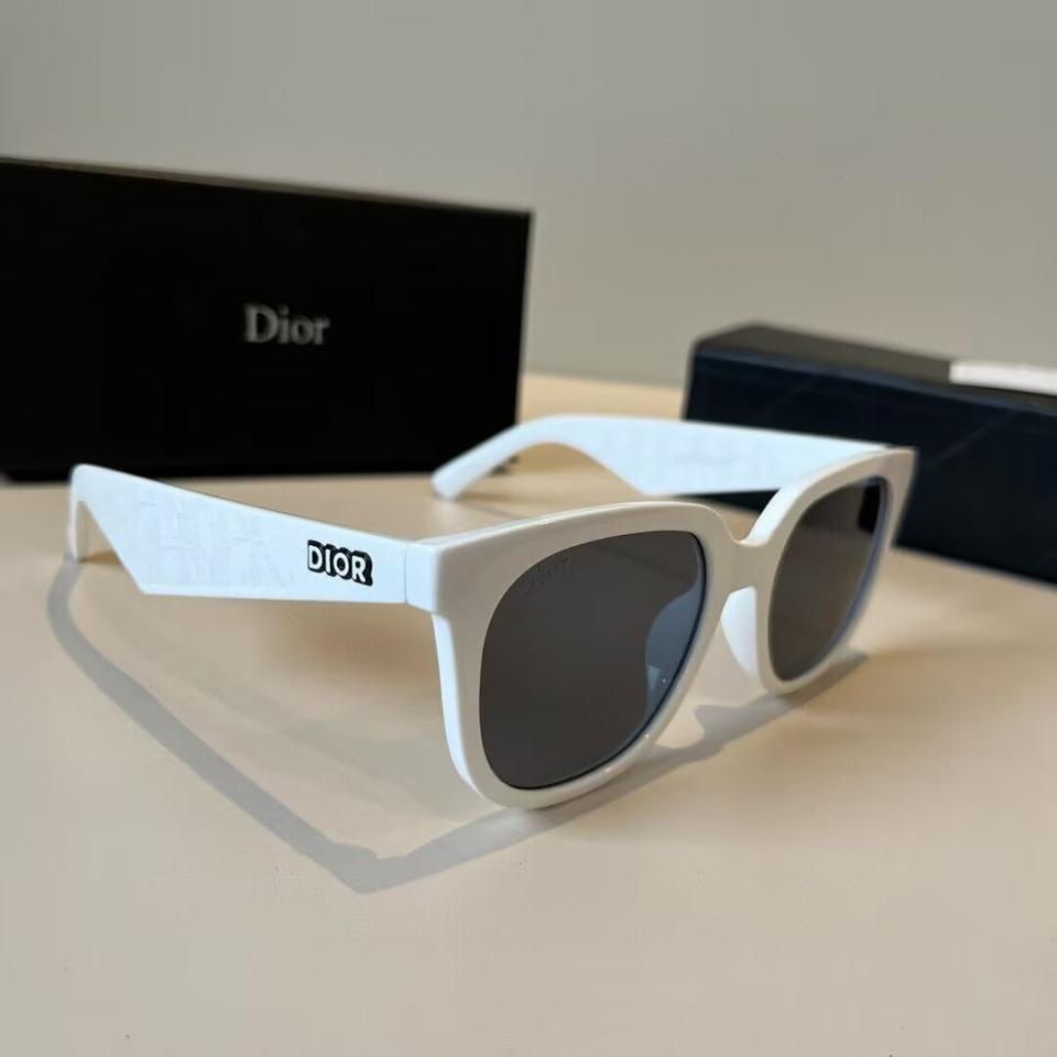디올 선글라스