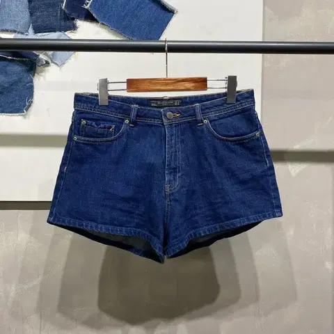 (30인치) 자라 ZARA 여성 캐주얼 데님숏팬츠 청반바지