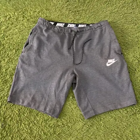 (2XL) 나이키 트레이닝 반바지