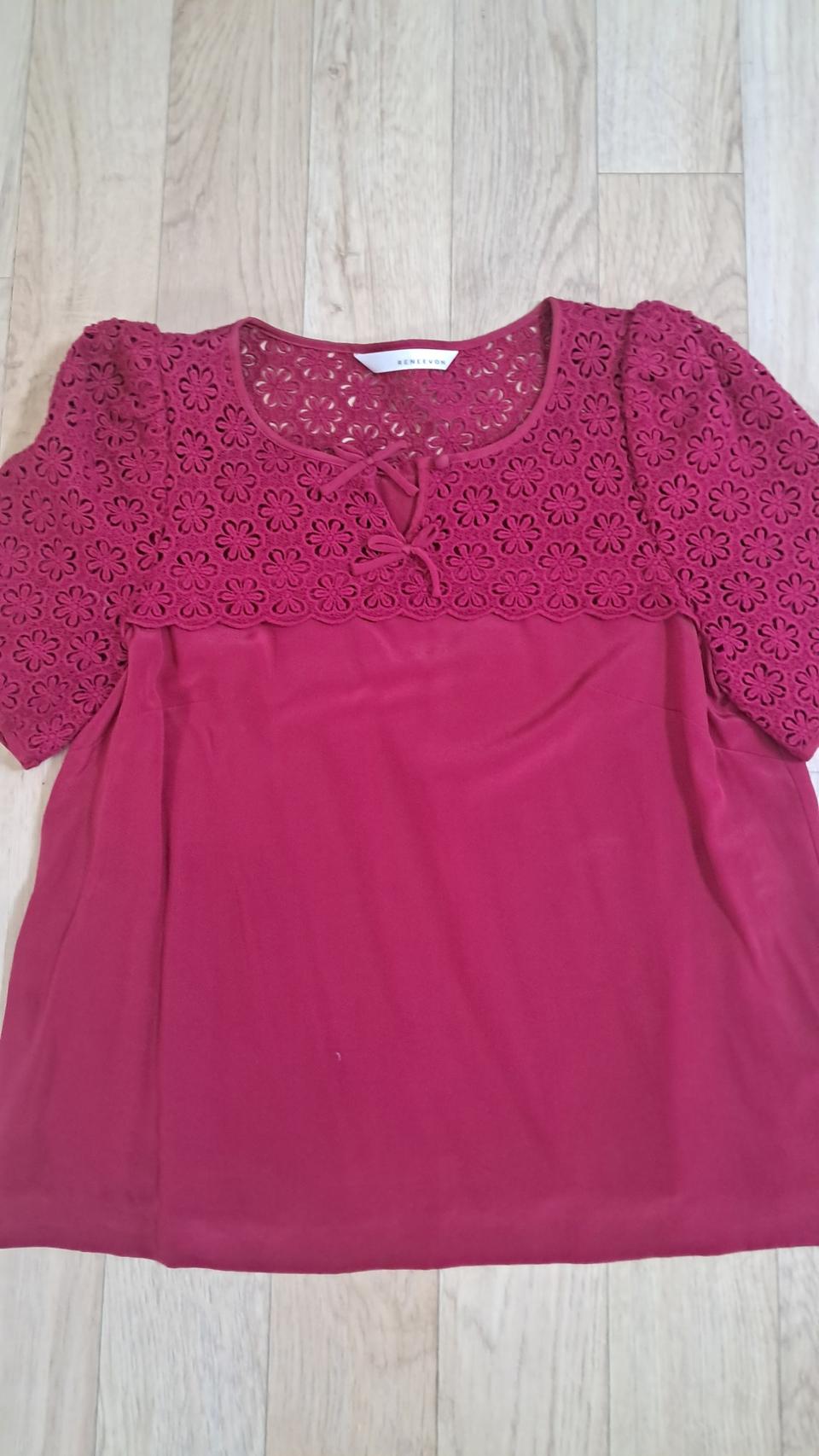 레니본 블라우스