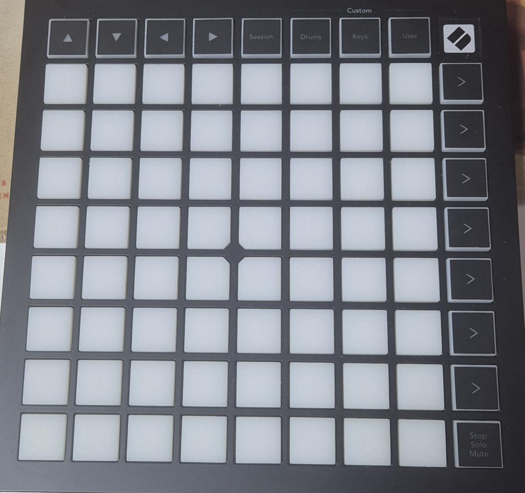 런치패드 mk3 미니