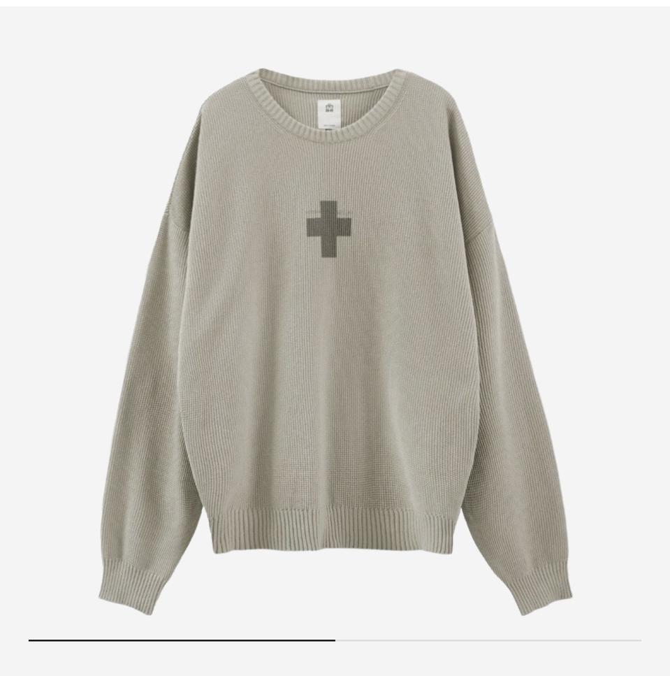 폴리테루 1011 그래픽 와플 니트 ‘크로스’ 베이지 새상품팝니다.