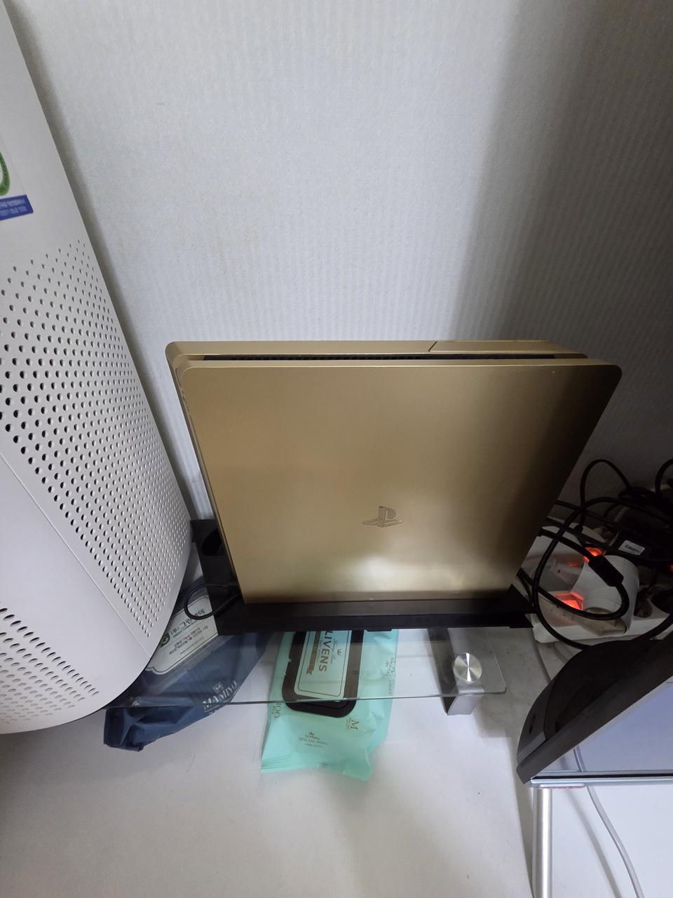 ps4슬림팝니다 플레이스테이션4 CD포함!