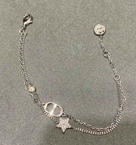 디올 쁘띠 CD 더블팔찌