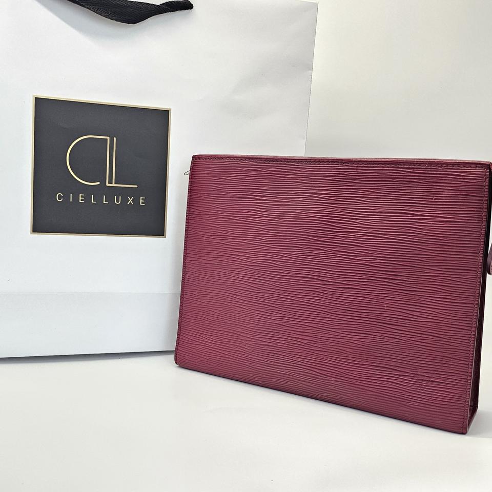 정품 루이비통 에삐 토일렛 클러치백