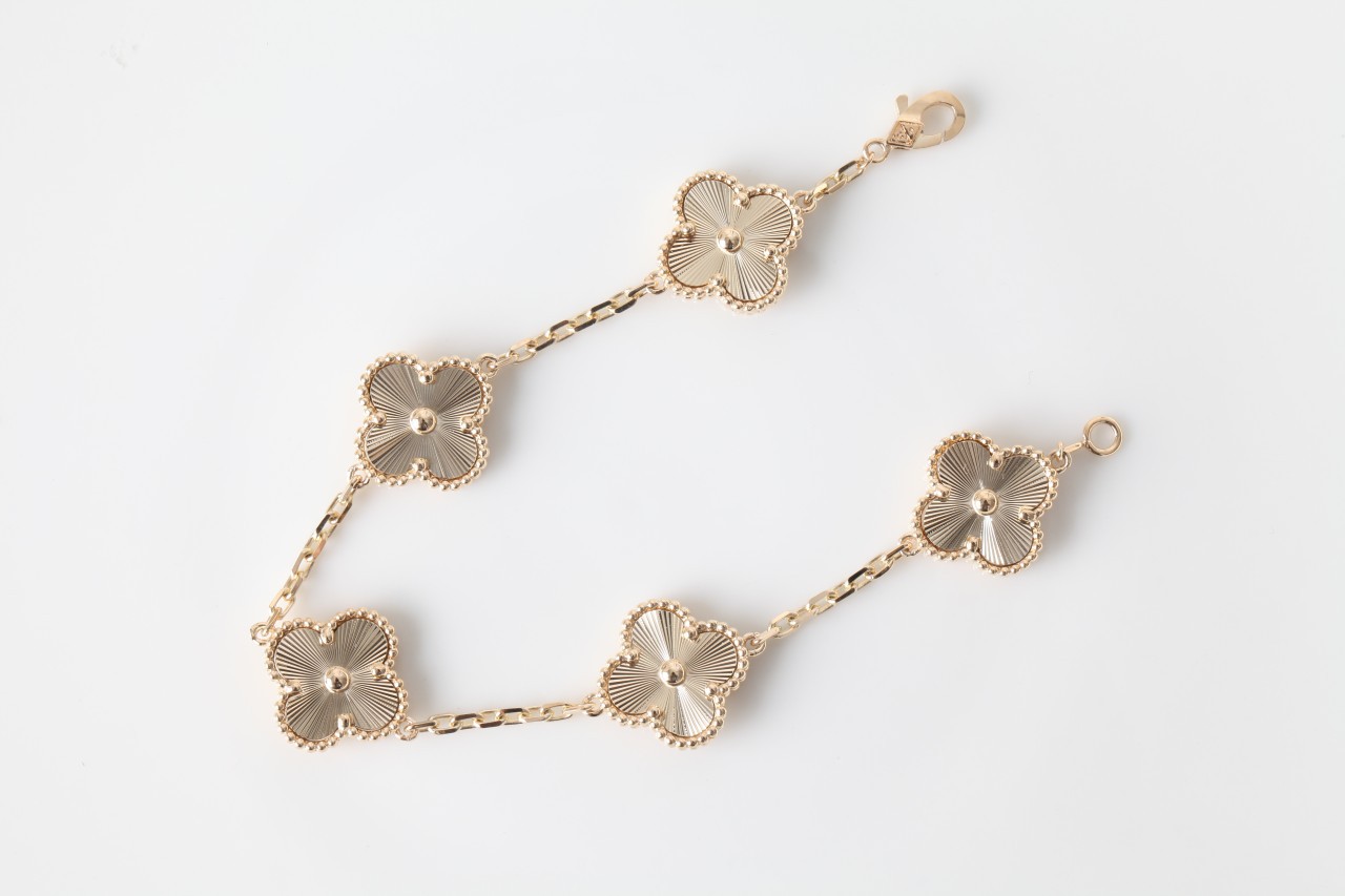 알함브라 5잎 팔찌 18k