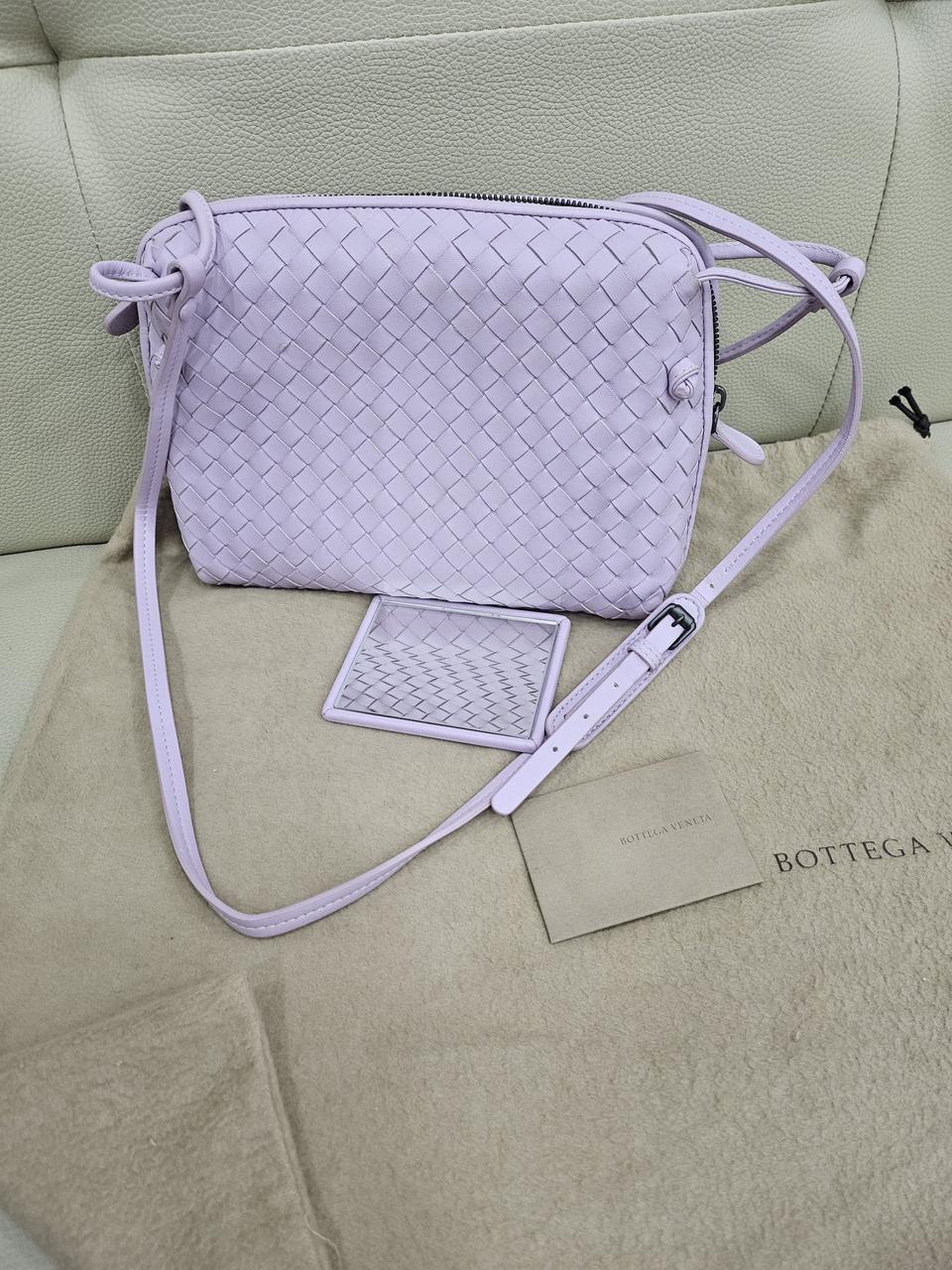 보테가베네타 크로스백 라일락