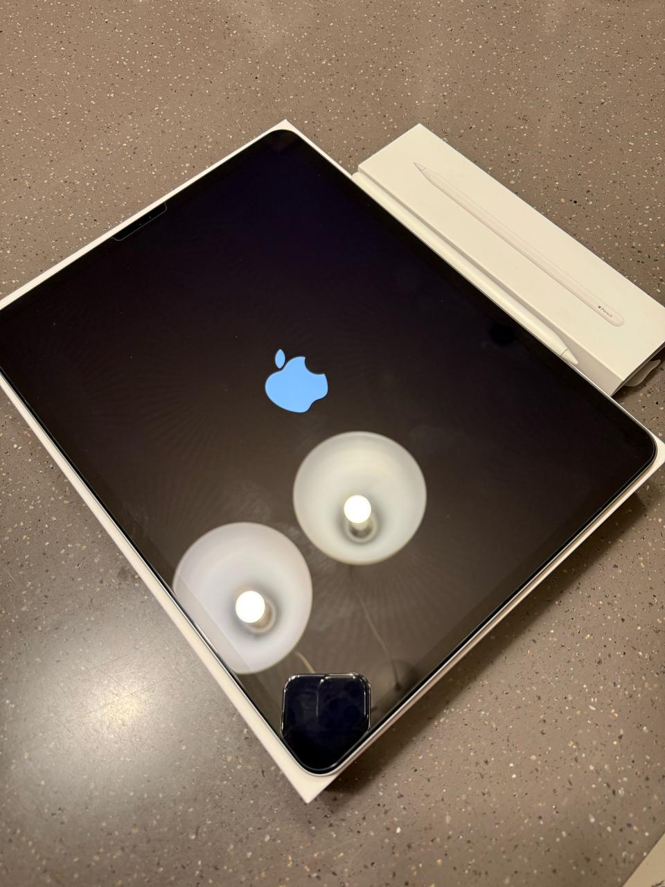 아이패드프로 4세대 128g WiFi + 애플펜슬