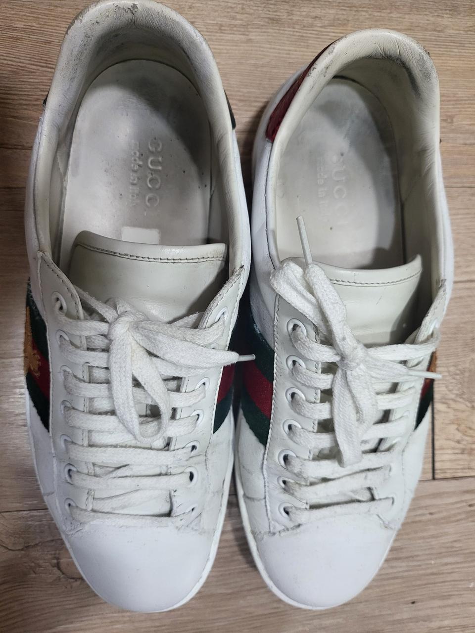 구찌 꿀벌 자수 스니커즈