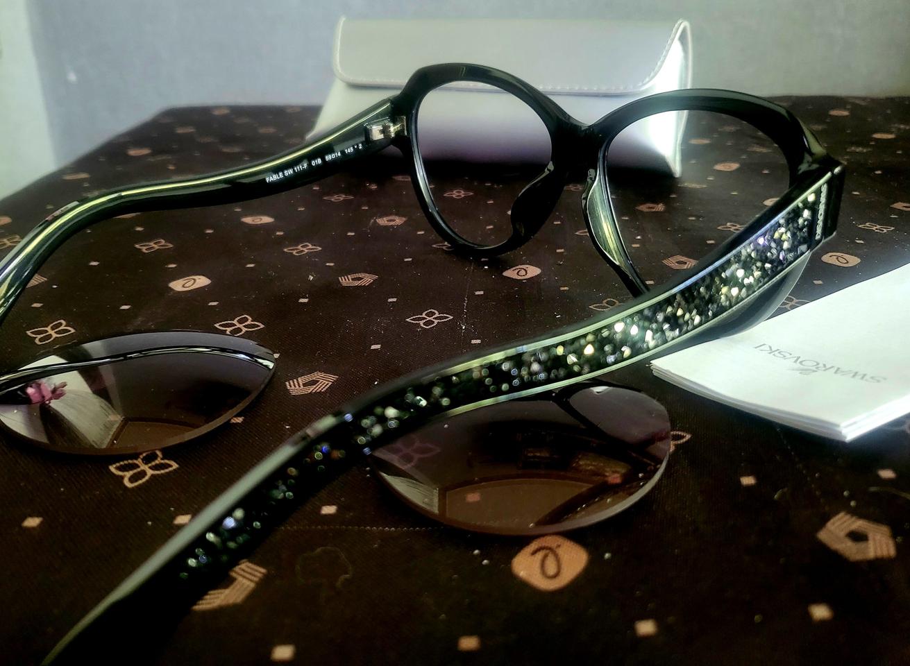 [미사용 새상품] SWAROVSKI 스와로브스키 선글라스