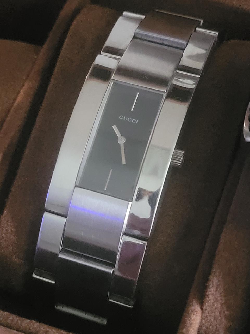 구찌 스퀘어  쿼츠