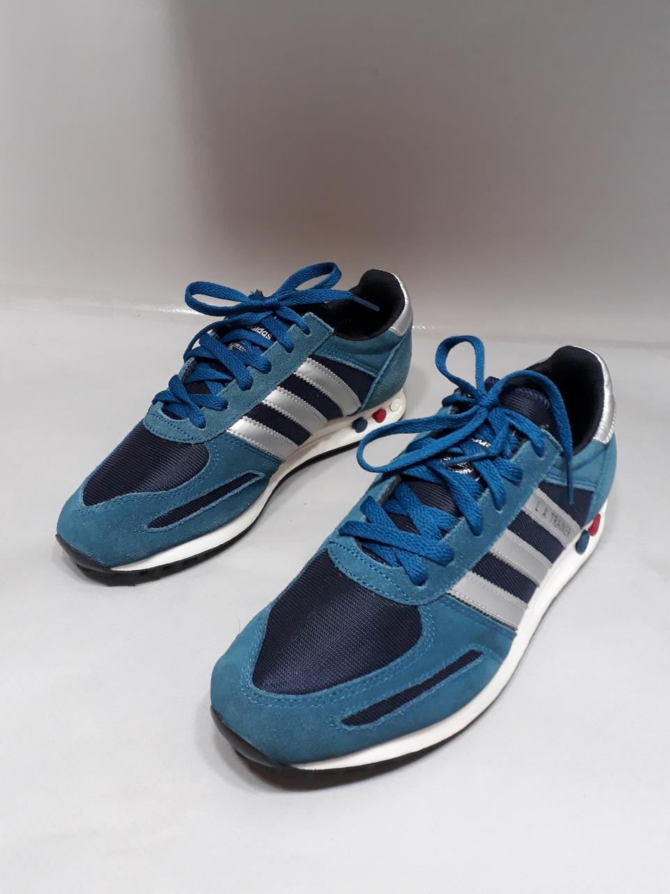 아디다스 트레이너 250