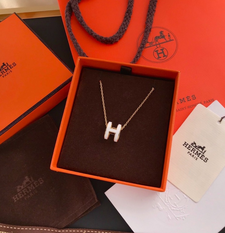 에르메스 화이트 세라믹 목걸이