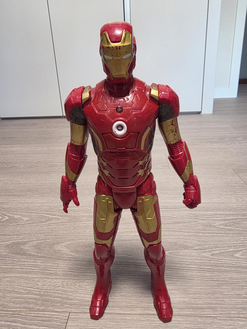 Hasbro 어벤져스 아이언맨 전자 피규어