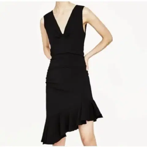 (새상품) 자라우먼 ZARA 셔링 언발란스 원피스 사이즈 S