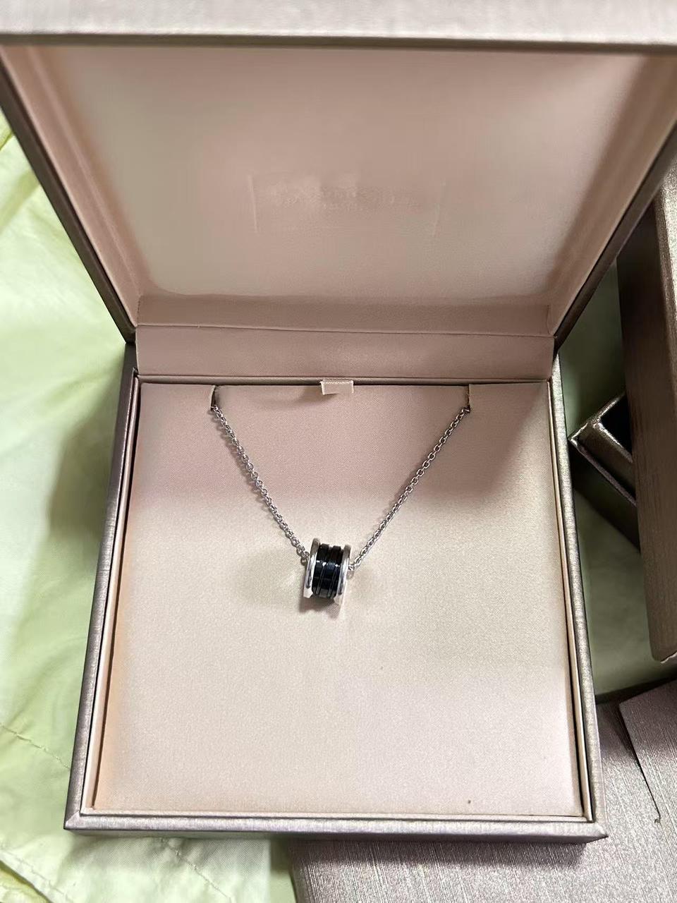 불가리 세이브더칠드런 목걸이