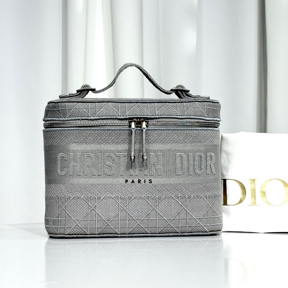 [정품]디올 베니티 트래블 까나쥬 자수 백