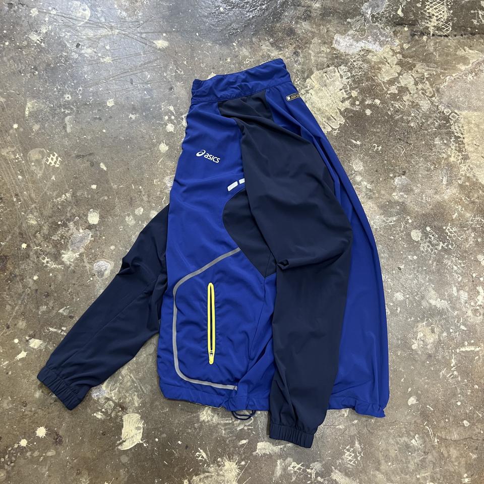 100) 아식스 런닝코어 바람막이 방풍자켓 점퍼 런닝 고프코어