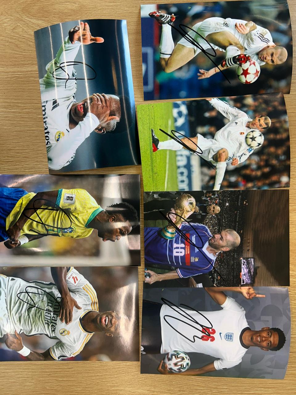 레알마드리드 축구선수 친필사인포토