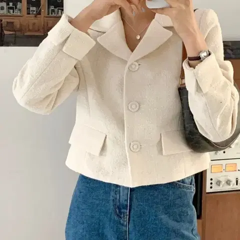 한점세일 칼라 싱글 크롭 자켓