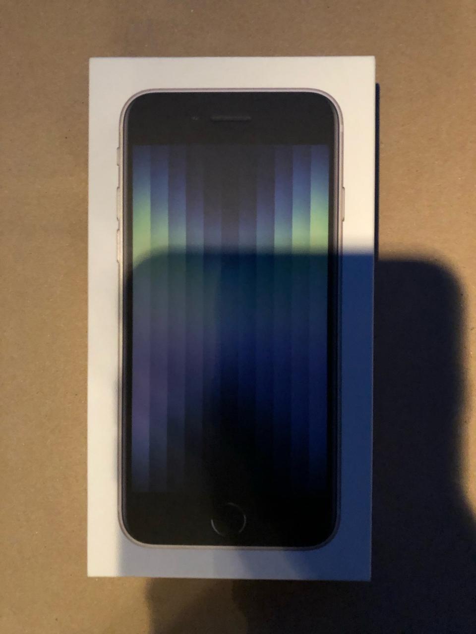 Apple iPhone SE(3세대) 128 GB 스타라이트 미개봉 국