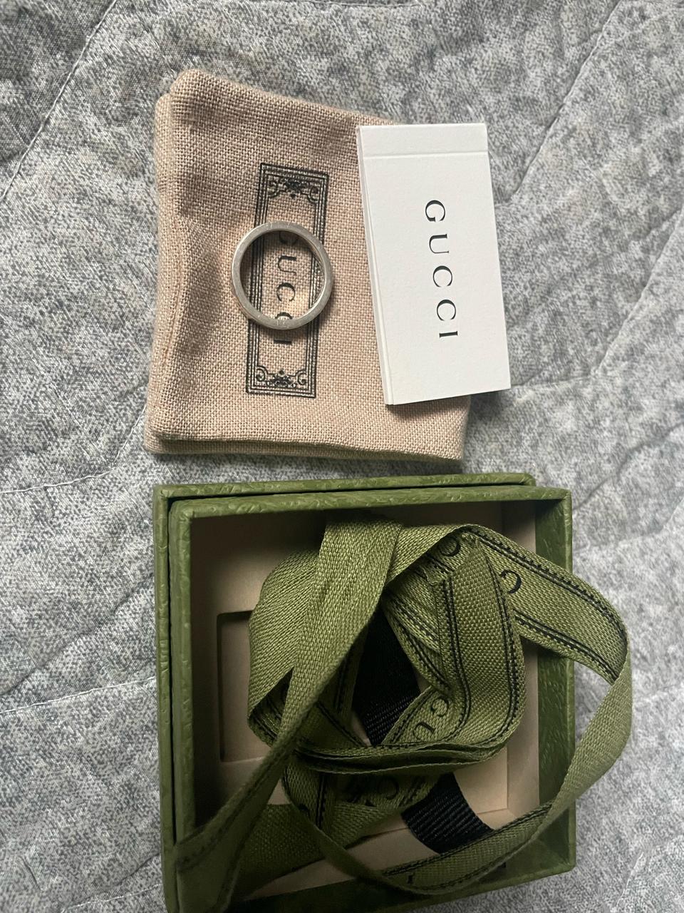 구찌 고스트링 19호 판매합니다