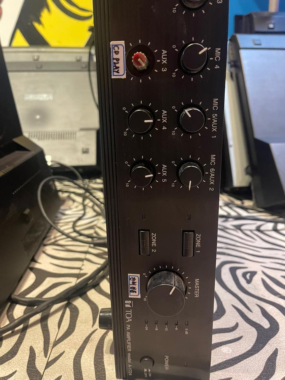 HH MX250  ecler pam 600 TOA PA A-1724