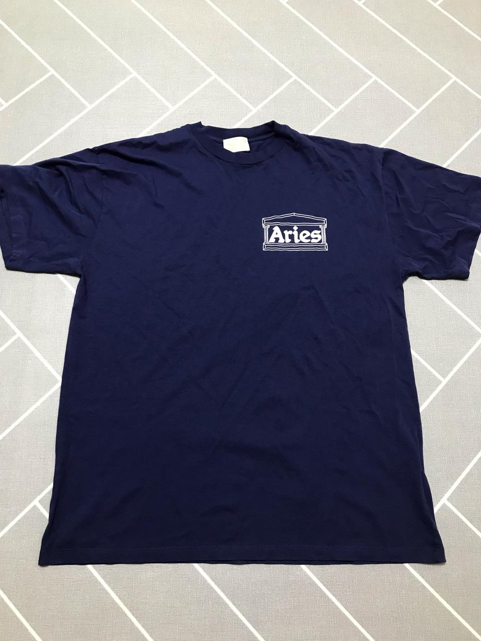 아리스 티셔츠