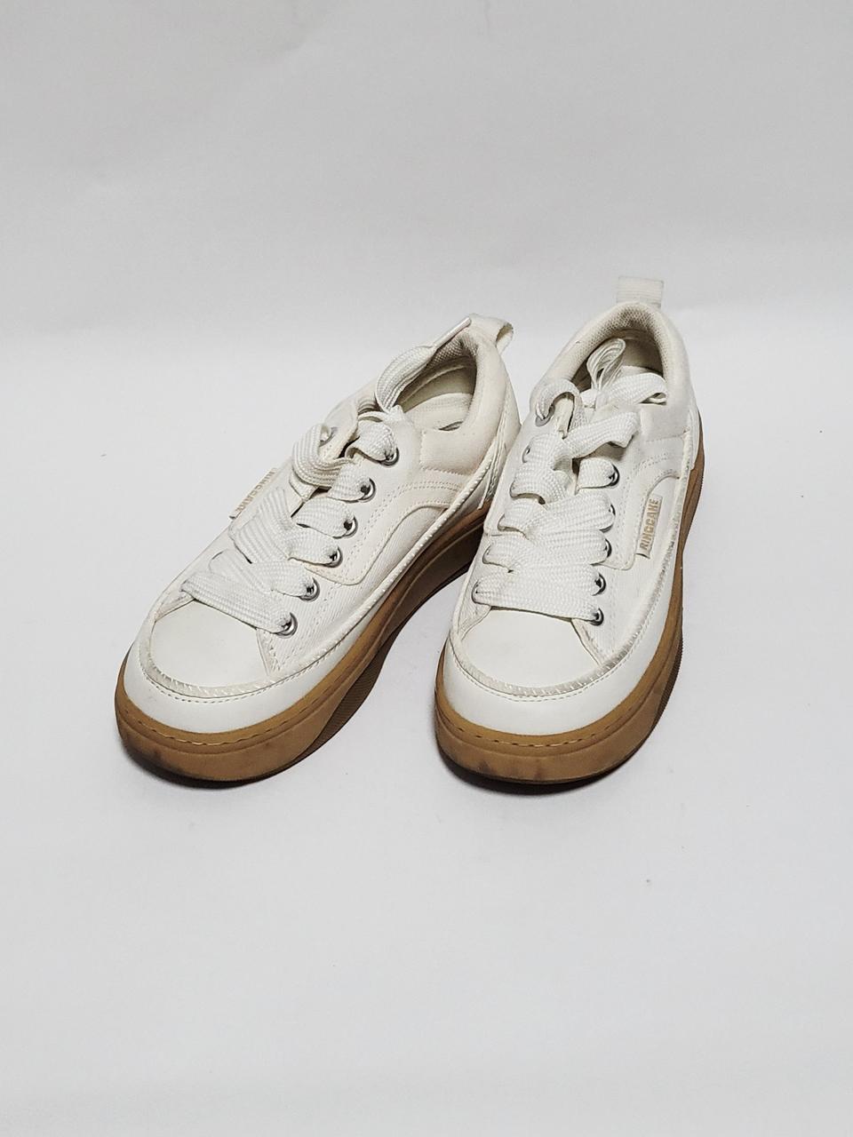 링케이크 스니커즈(230)