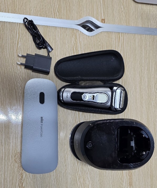 브라운면도기S9 - 프로 세트.