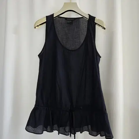 아르마니익스체인지 리본 민소매 블라우스