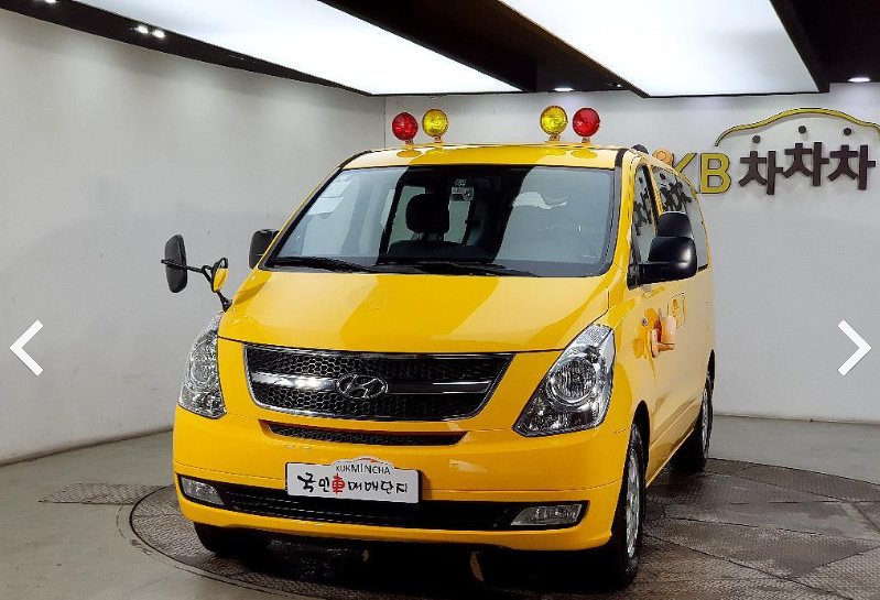 현대 그랜드 스타렉스 15인승 2WD CVX 럭셔리 중고차 판매합니다