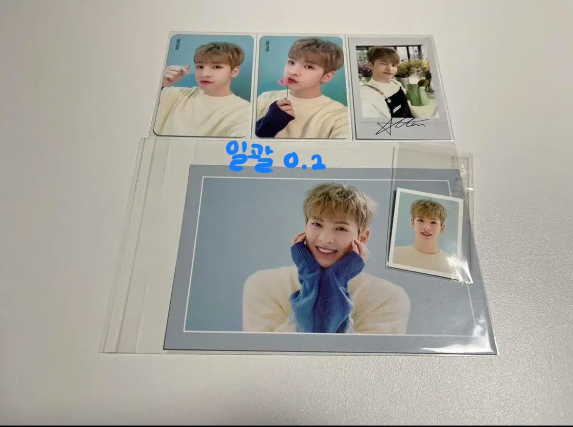 크래비티 앨런 포카 엽서 양도