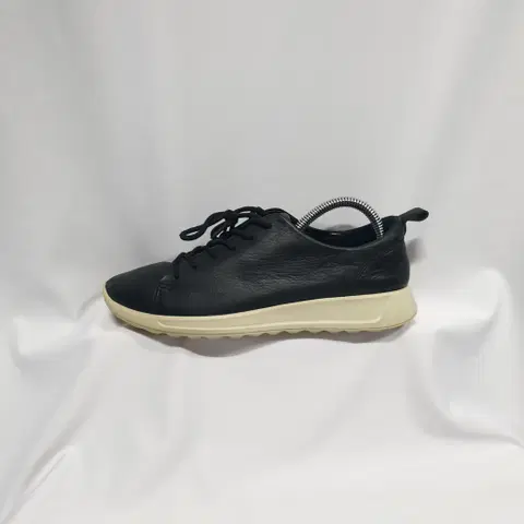 빈티지하서 235 에코 플렉셔 러너 스니커즈