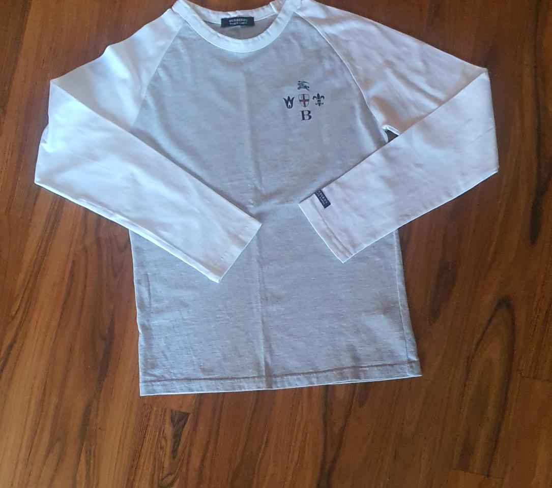버버리티셔츠