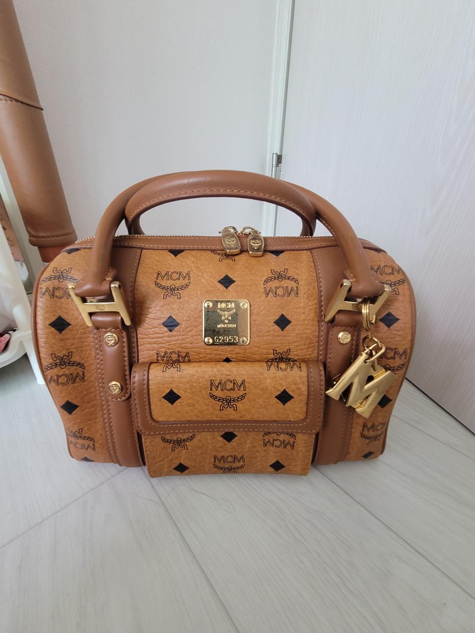 정품mcm토트백
