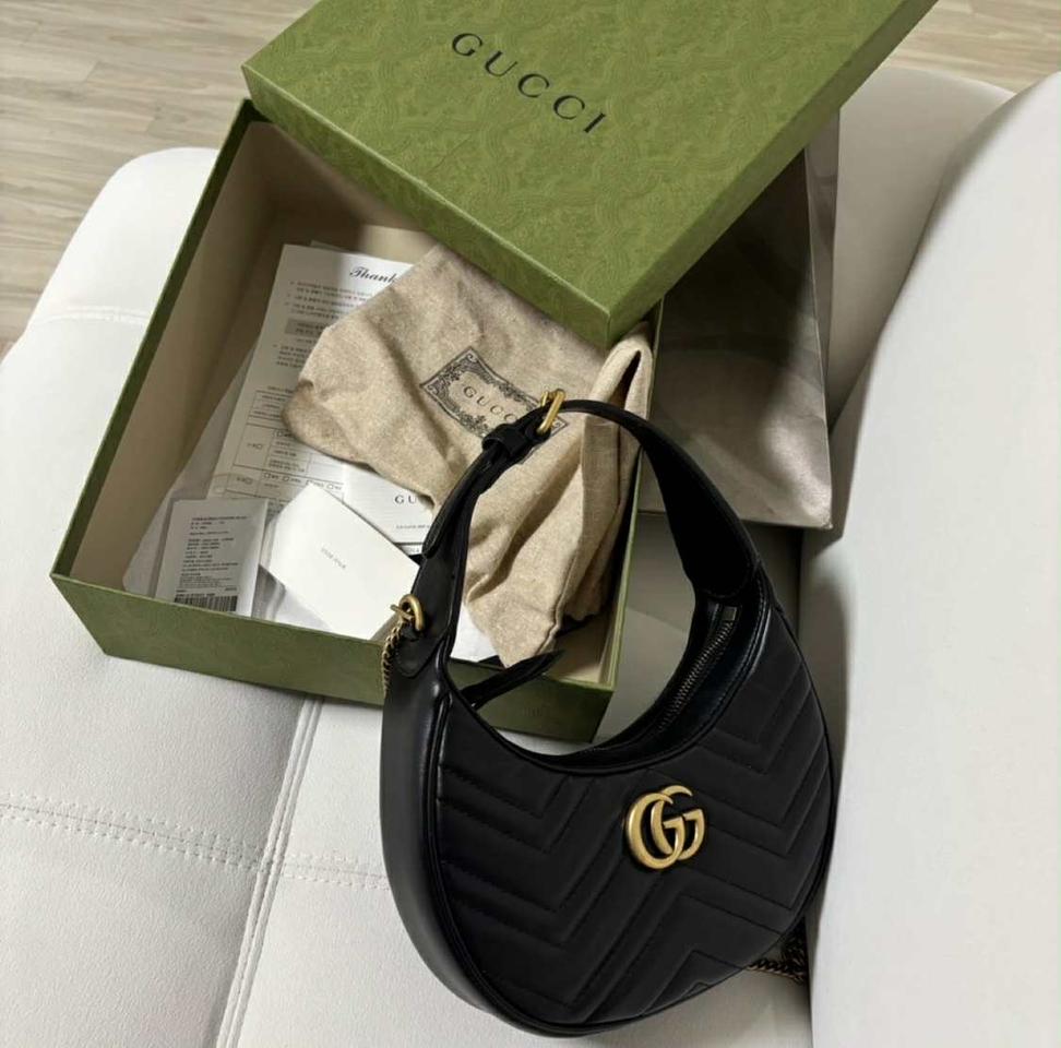 구찌 마몽 하프문