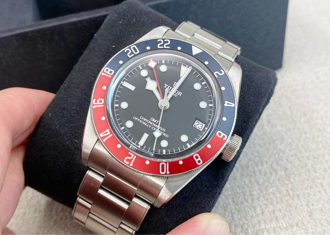위탁)튜더 블랙베이 GMT 41MM 오토메틱 2022년 7월