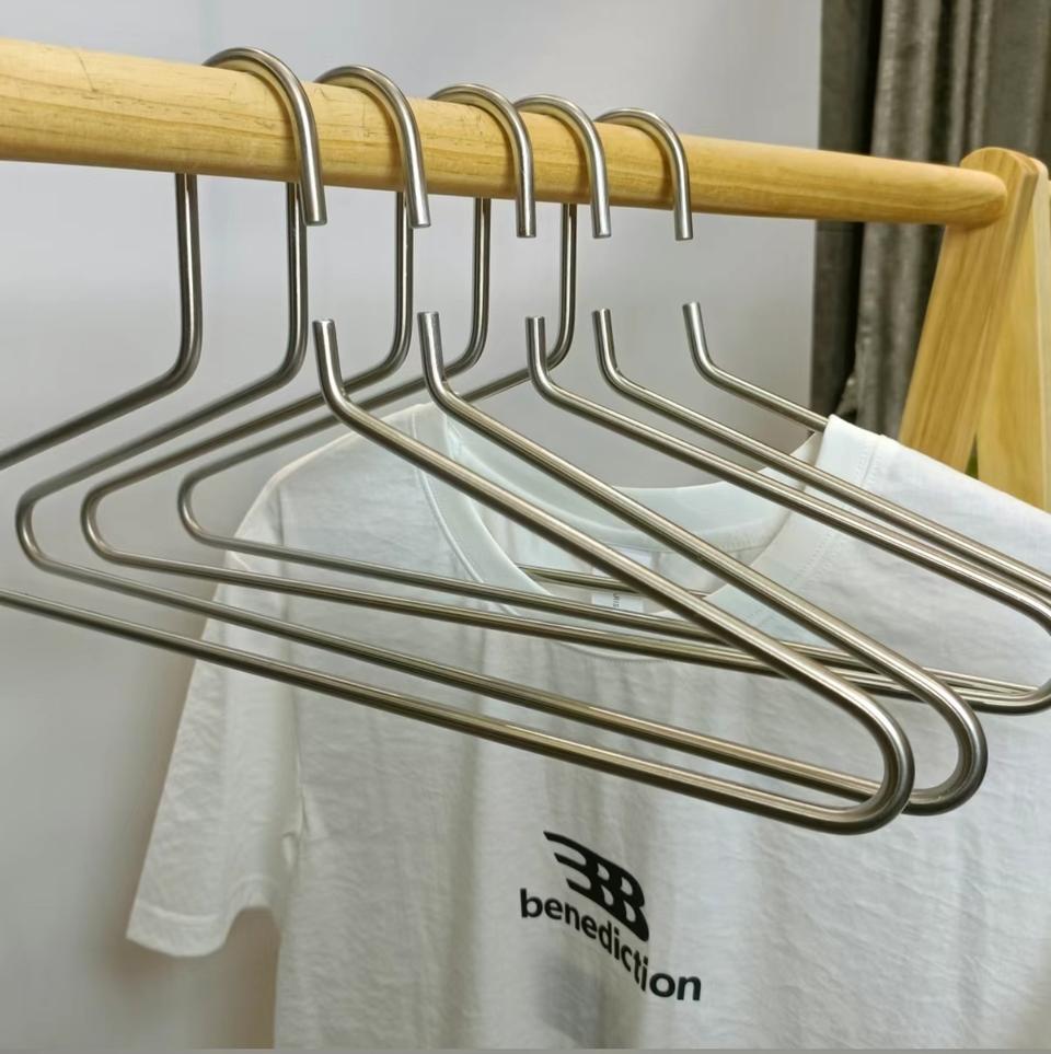 역대 가장 두꺼운 304통스텐 일체형 옷걸이 10개 일괄(미개봉 새것)
