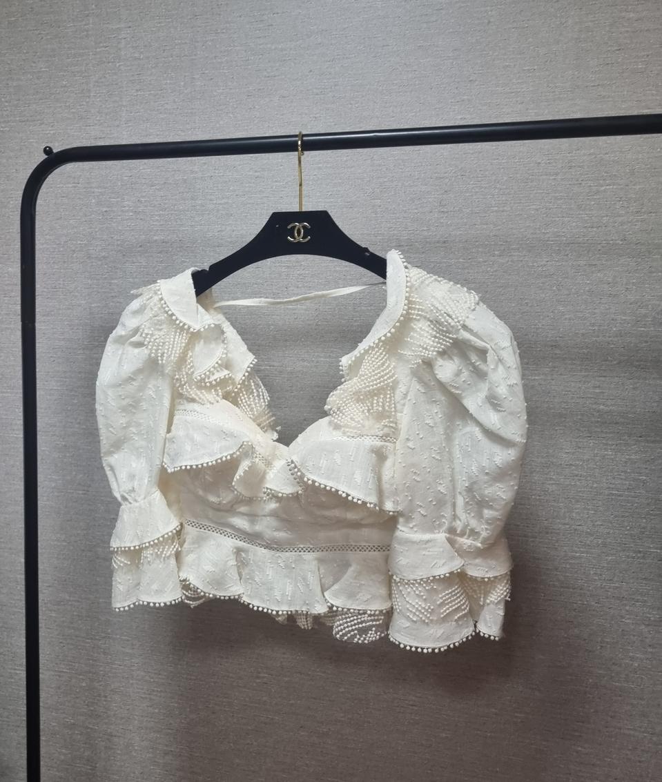 고걸 크롭 퍼프 블라우스