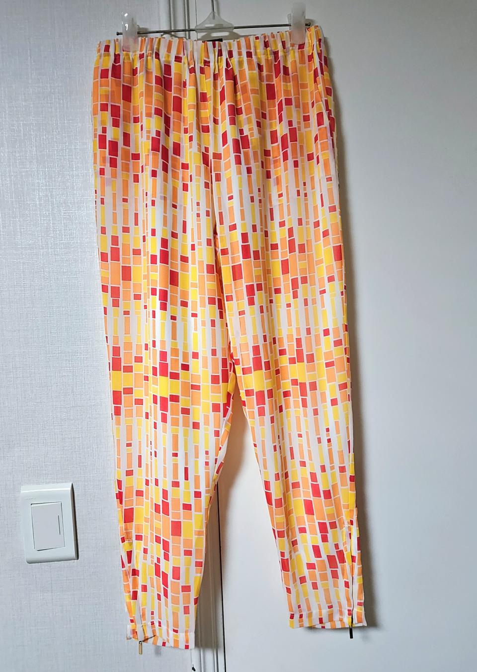 포인트 되는 여성바지