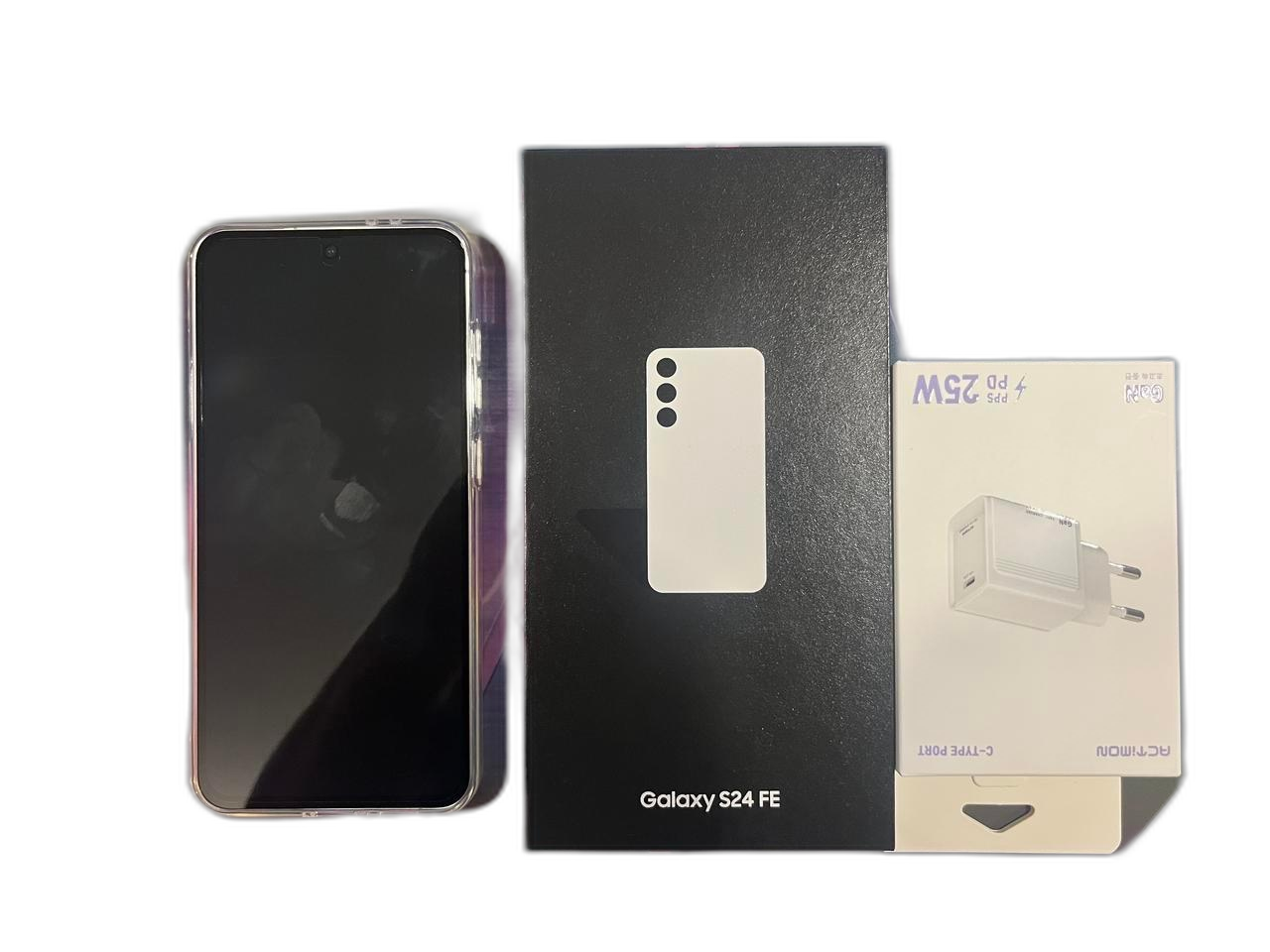 갤럭시S24FE 256GB 단순개봉 미사용 급처  700,000원